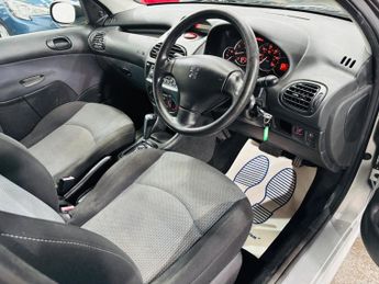 Peugeot 206 1.4 8v S 5dr (a/c)