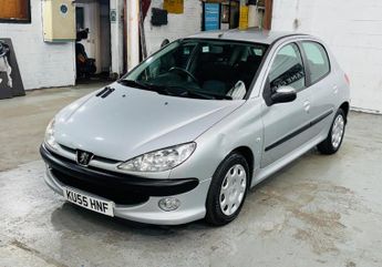 Peugeot 206 1.4 8v S 5dr (a/c)