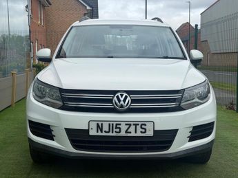 Volkswagen Tiguan 2.0 TDI BlueMotion Tech S DSG 4WD Euro 5 (s/s) 5dr