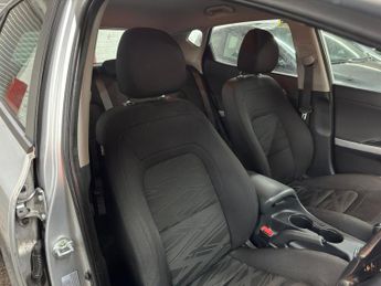 Kia Ceed 1.4 CRDi 1 Euro 6 5dr