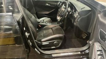 Mercedes-Benz CLA 2.1 CLA220d AMG Line Coupe 7G-DCT Euro 6 (s/s) 4dr