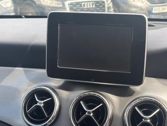 Mercedes-Benz CLA 2.1 CLA220d AMG Line Coupe 7G-DCT Euro 6 (s/s) 4dr