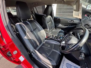 Nissan Leaf 40kWh Tekna Auto 5dr
