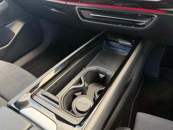 Volkswagen ID.7 Pro 77kWh Launch Edition Fastback Auto 5dr