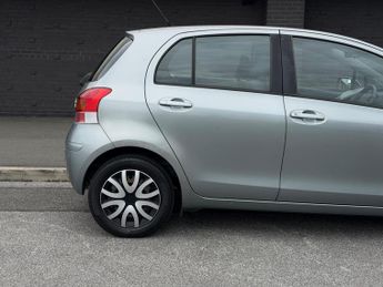 Toyota Yaris 1.33 Dual VVT-i TR MultiMode Euro 4 (s/s) 5dr