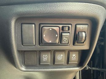 Nissan Juke 1.6 Tekna XTRON Euro 6 5dr