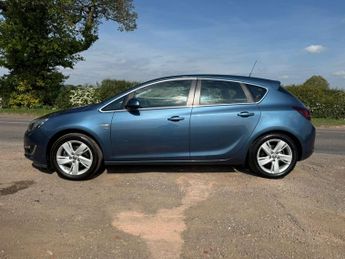 Vauxhall Astra 2.0 CDTi SRi Auto Euro 5 5dr