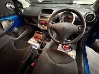 Peugeot 107 1.0 12V Urban Euro 5 3dr