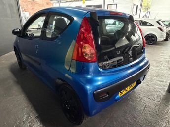 Peugeot 107 1.0 12V Urban Euro 5 3dr