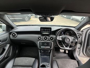 Mercedes-Benz A Class 2.1 A200d AMG Line 7G-DCT Euro 6 (s/s) 5dr