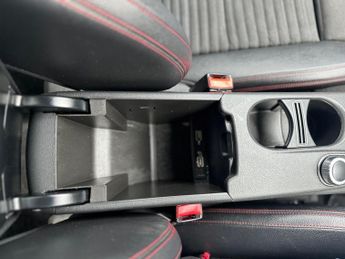 Mercedes-Benz A Class 2.1 A200d AMG Line 7G-DCT Euro 6 (s/s) 5dr