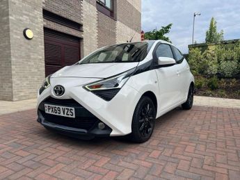 Toyota AYGO 1.0 VVT-i x-play x-shift Euro 6 5dr