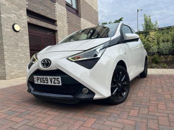 Toyota AYGO 1.0 VVT-i x-play x-shift Euro 6 5dr
