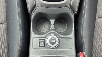 Nissan X-Trail 2.0 dCi N-Connecta XTRON 4WD Euro 6 (s/s) 5dr