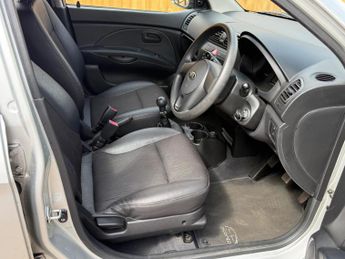 Kia Picanto 1.0 1 5dr