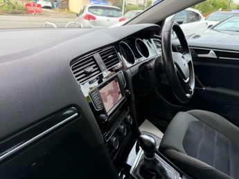 Volkswagen Golf 1.6 TDI BlueMotion Tech GT Edition DSG Euro 6 (s/s) 5dr