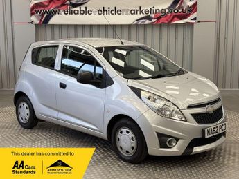 Chevrolet Spark 1.0i + Hatchback 5dr Petrol Manual Euro 5 (68 ps)