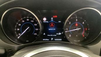 Jaguar XE 2.0d R-Sport Auto Euro 6 (s/s) 4dr