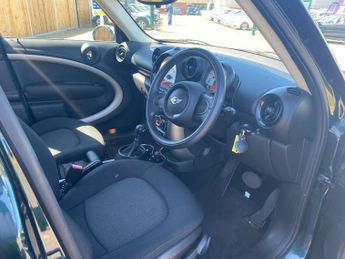 MINI Countryman 1.6 Cooper Auto Euro 6 5dr
