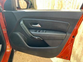 Dacia Duster 1.3 TCe Prestige EDC Euro 6 (s/s) 5dr
