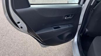Toyota Yaris 1.33 Dual VVT-i Icon Plus Multidrive S Euro 5 5dr