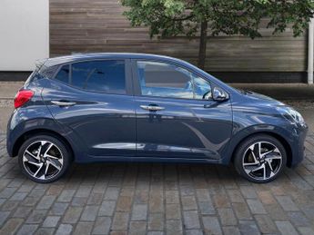 Hyundai i10 1.2 Premium Hatchback 5dr Petrol Auto Euro 6 (s/s) (79 ps)