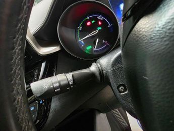 Toyota C-HR 1.8 VVT-h Design CVT Euro 6 (s/s) 5dr