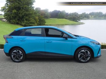 MG MG4 64kWh SE Long Range Auto 5dr