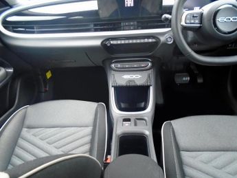 Fiat 600 1.2 MHEV e-DCT Euro 6 (s/s) 5dr