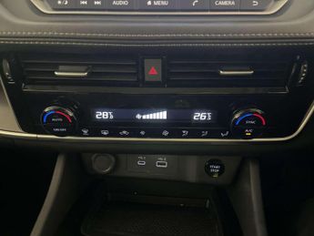 Nissan X-Trail 1.5 h e-POWER Acenta Premium SUV 5dr Petrol Hybrid Auto Euro 6 (