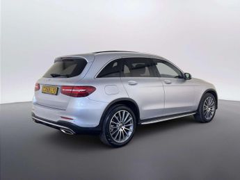 Mercedes-Benz GLC 2.0 GLC250 AMG Line (Premium) SUV 5dr Petrol G-Tronic+ 4MATIC Eu
