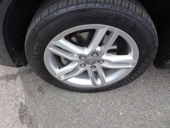 Audi Q3 2.0 TDI S line S Tronic quattro Euro 5 (s/s) 5dr