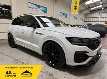Volkswagen Touareg 3.0 TDI V6 Black Edition SUV 5dr Diesel Tiptronic 4Motion Euro 6
