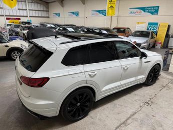 Volkswagen Touareg 3.0 TDI V6 Black Edition SUV 5dr Diesel Tiptronic 4Motion Euro 6