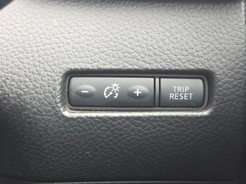 Nissan Qashqai 1.2 DIG-T n-tec+ XTRON 2WD Euro 6 (s/s) 5dr