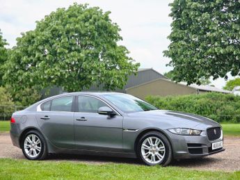 Jaguar XE 2.0i GPF Prestige Auto Euro 6 (s/s) 4dr