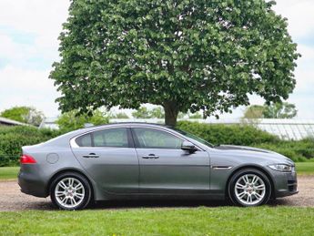 Jaguar XE 2.0i GPF Prestige Auto Euro 6 (s/s) 4dr