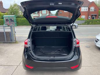Hyundai ix20 1.6 Active Auto Euro 5 5dr