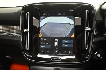 Volvo XC40 2.0 D4 R-Design Pro Auto AWD Euro 6 (s/s) 5dr