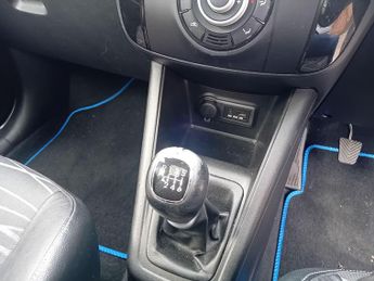 Kia Venga 1.6 CRDi EcoDynamics 3 Euro 5 (s/s) 5dr (Sat Nav)