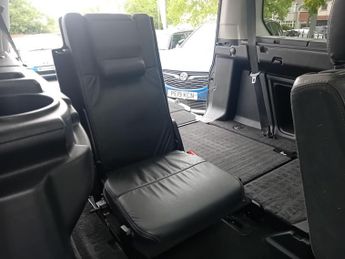 Land Rover Discovery 4 3.0 SD V6 HSE Auto 4WD Euro 5 5dr