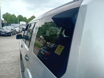 Land Rover Discovery 4 3.0 SD V6 HSE Auto 4WD Euro 5 5dr