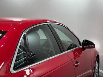 Audi A4 2.0 TDI S line Saloon 4dr Diesel S Tronic Euro 6 (s/s) (150 ps)