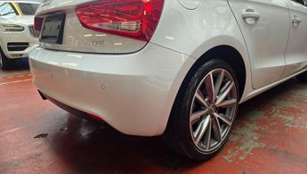 Audi A1 TFSI S line Sportback S Tronic Euro 5