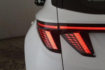Hyundai TUCSON 1.6 T-GDi MHEV SE Connect DCT Euro 6 (s/s) 5dr