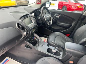 Hyundai ix35 2.0 CRDi Premium Auto 4WD Euro 5 5dr