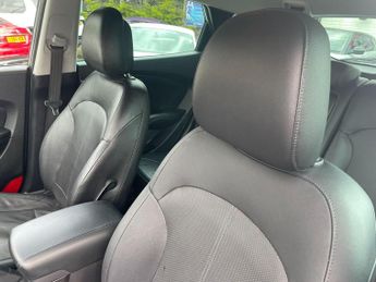 Hyundai ix35 2.0 CRDi Premium Auto 4WD Euro 5 5dr