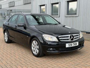 Mercedes-Benz C Class 1.8 C180 BlueEfficiency Executive SE Auto Euro 5 4dr