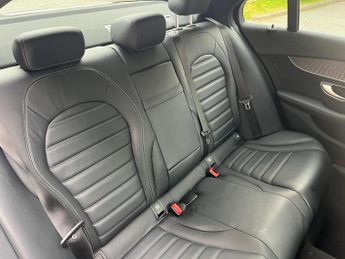 Mercedes-Benz C Class 2.0 C220d AMG Line (Premium) G-Tronic+ Euro 6 (s/s) 4dr