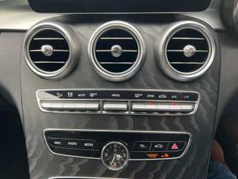 Mercedes-Benz C Class 2.0 C220d AMG Line (Premium) G-Tronic+ Euro 6 (s/s) 4dr